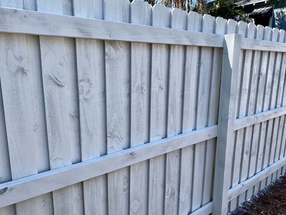 Wood fence contractor in the Tampa Florida area.