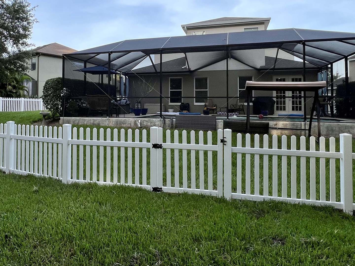 New Tampa Florida residential fencing contractor