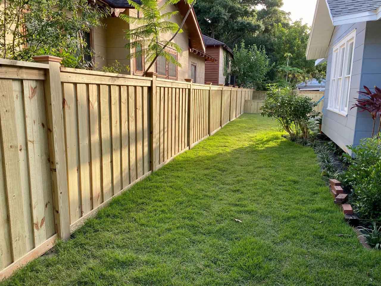 Oldsmar Florida residential and commercial fencing