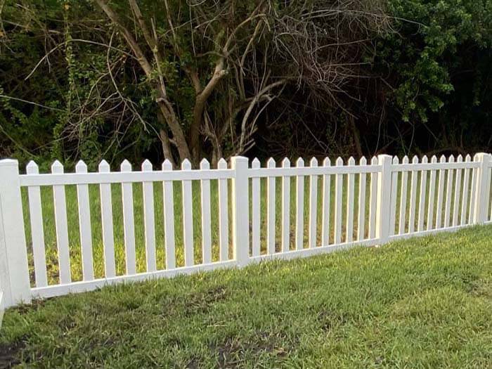 vinyl fence Largo Florida